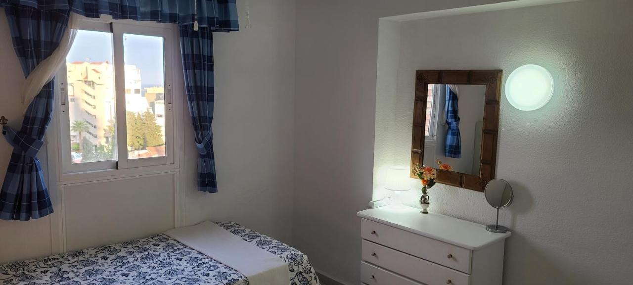 Acuario Shared Flat Piso Compartido Est Partage الشقة مشتركة Apartment Беналмадена Екстериор снимка