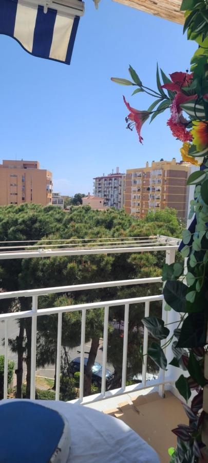 Acuario Shared Flat Piso Compartido Est Partage الشقة مشتركة Apartment Беналмадена Екстериор снимка