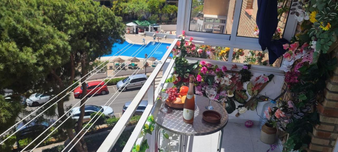 Acuario Shared Flat Piso Compartido Est Partage الشقة مشتركة Apartment Беналмадена Екстериор снимка
