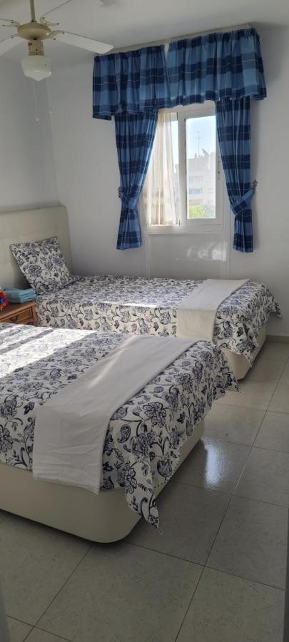 Acuario Shared Flat Piso Compartido Est Partage الشقة مشتركة Apartment Беналмадена Екстериор снимка